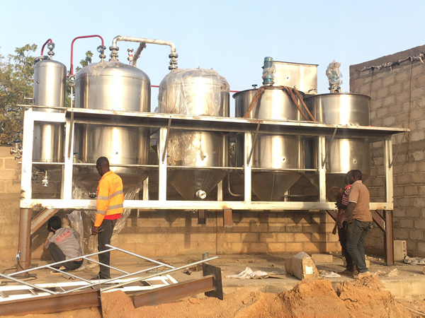 布基納法索首都瓦加杜古油脂精煉工程現場